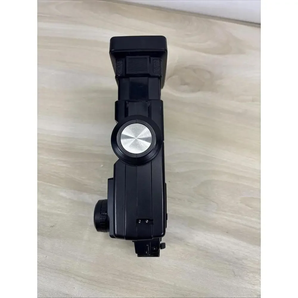 Vivitar 285HV Zoom Thyristor Shoe Mount Electronic Flash Device No Cord